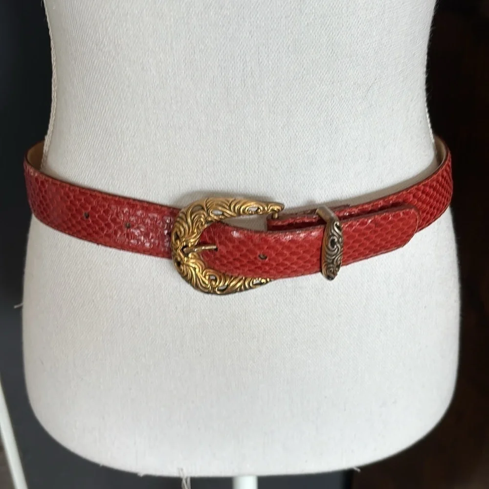 Carlisle Red Genuine Snake Belt Women’s Metal Filigree Buckle Size Medium